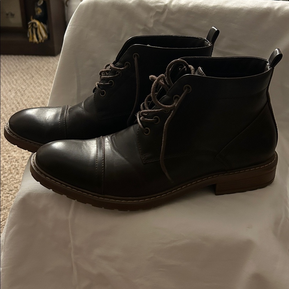 Perry Ellis Men's Dark Brown Leather Boots